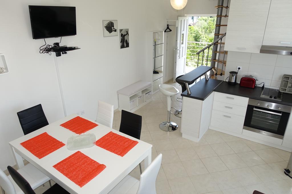 Olive Apartments Ugljan Ngoại thất bức ảnh