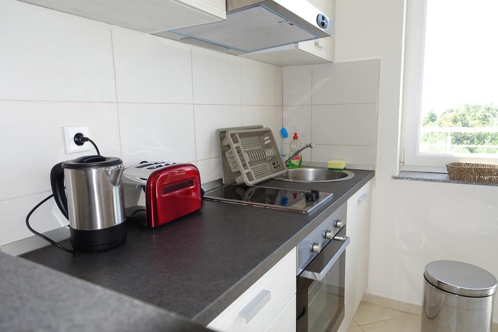 Olive Apartments Ugljan Ngoại thất bức ảnh