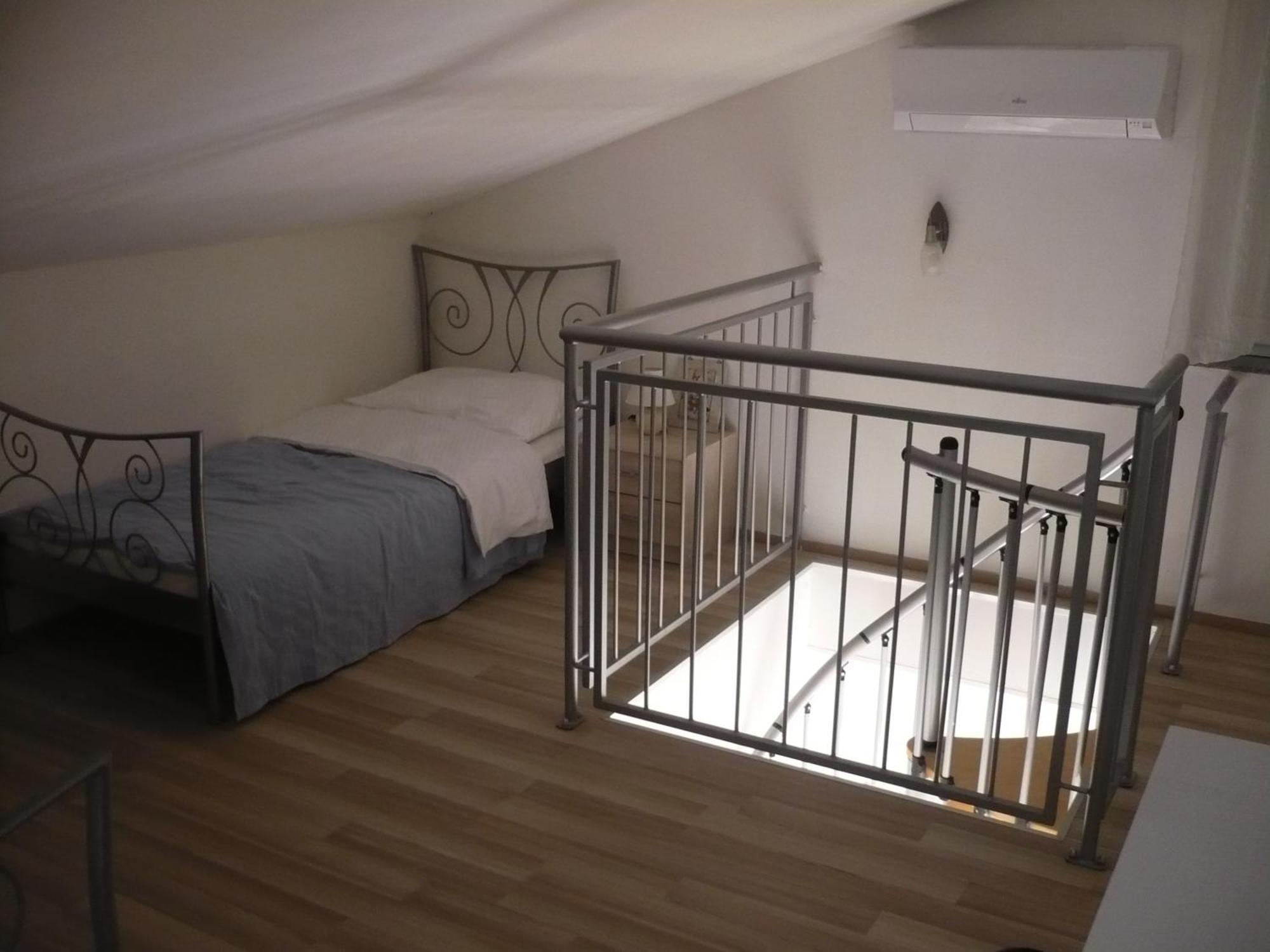 Olive Apartments Ugljan Ngoại thất bức ảnh